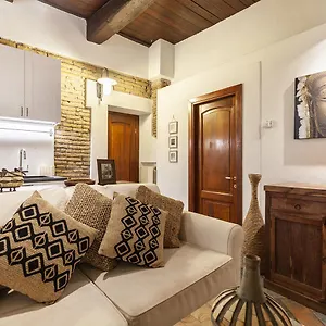  Apartamento Campo Dei Fiori Nest